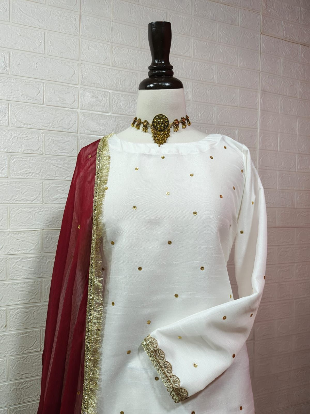 Garara Festive Luxe 3PC Rawsilk & Chiffon Suit - Image 2