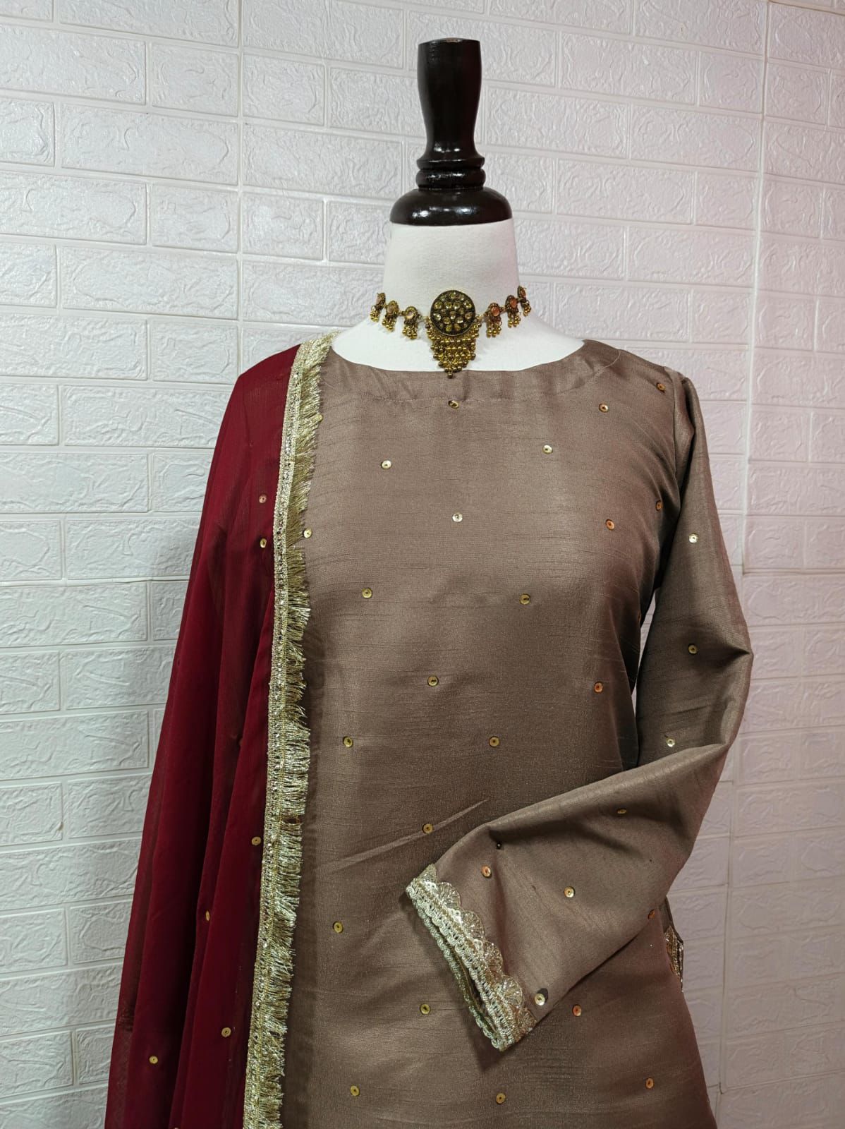 Garara Festive Luxe 3PC Rawsilk & Chiffon Suit - Image 6