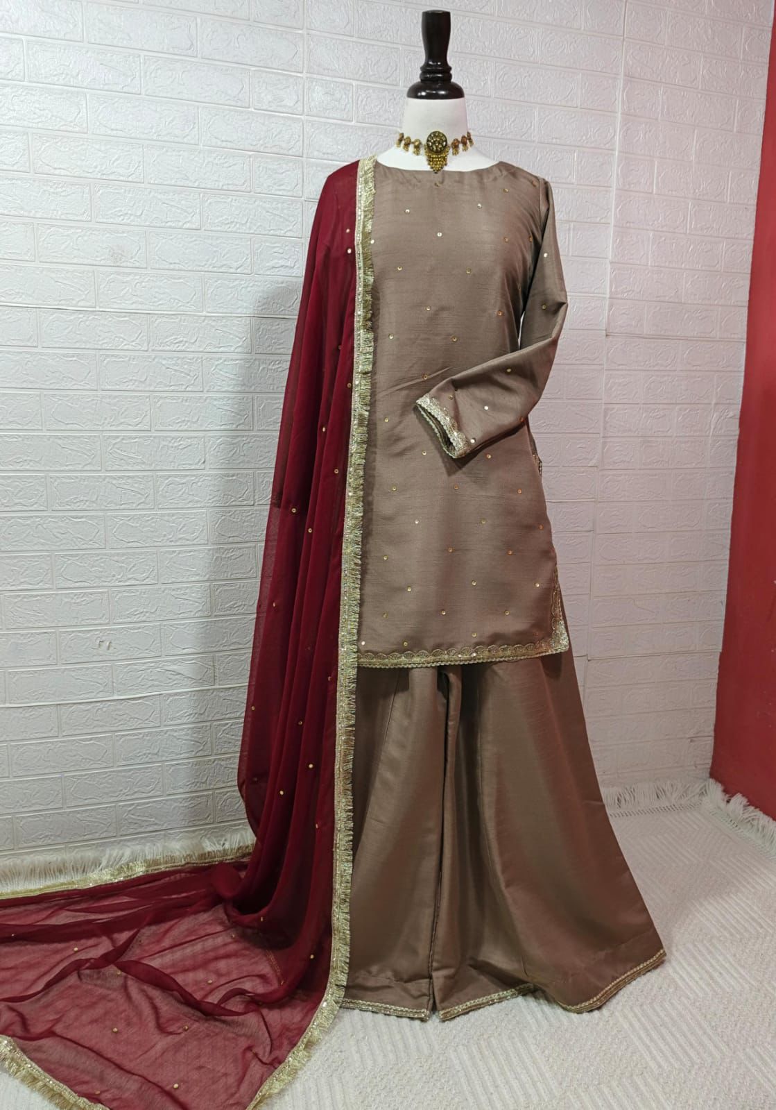 Garara Festive Luxe 3PC Rawsilk & Chiffon Suit - Image 5