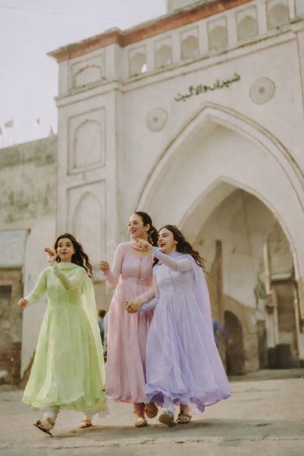 Chiffon Maxi 3PC Suit with Button Embellishment & Lace Dupatta - Image 7