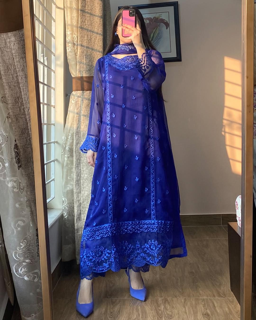 Embroidered Chiffon 3Pc Suit - Ready to Dispatch