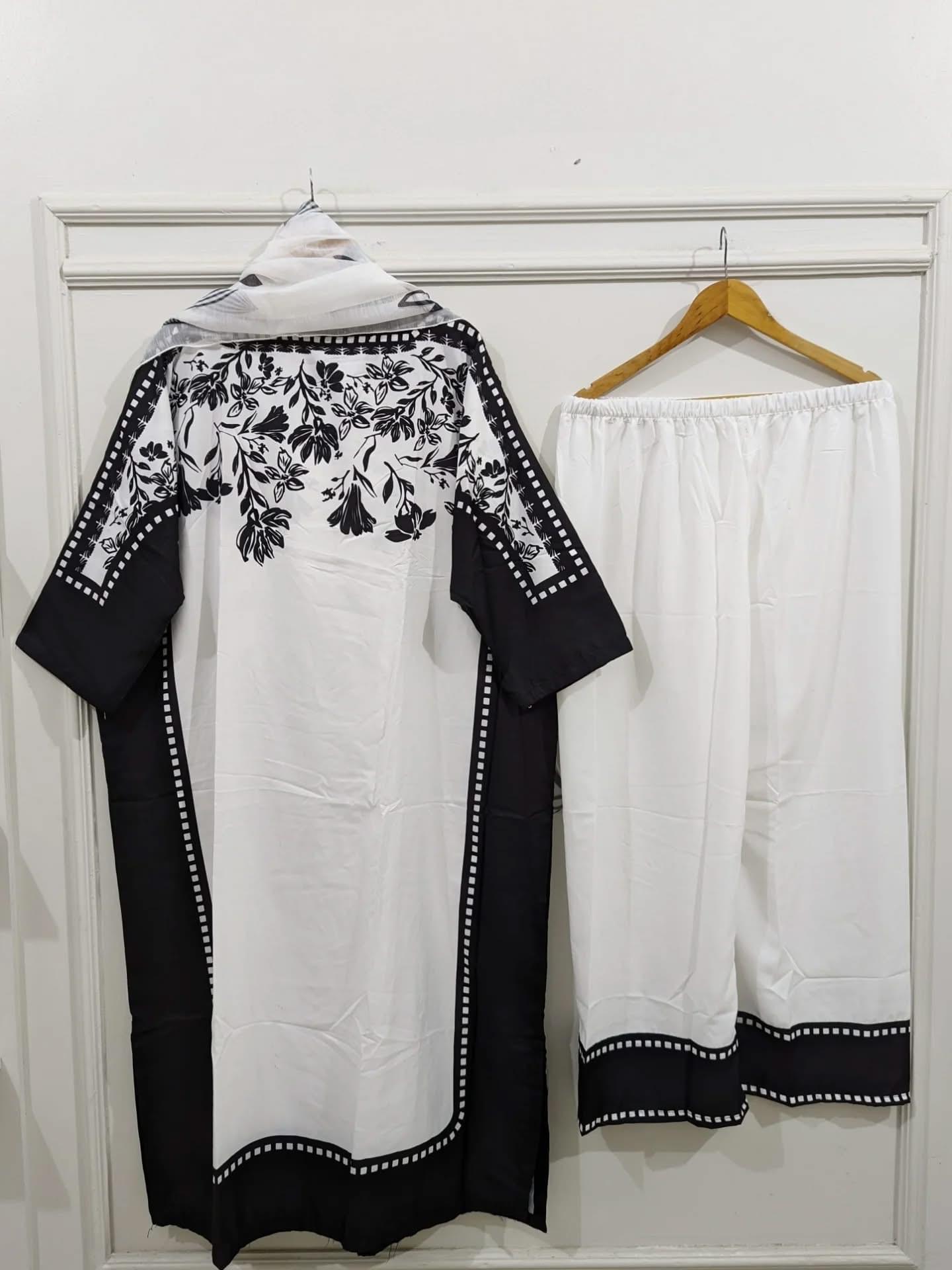 Three-Piece Kaftan Style Suit - Image 5