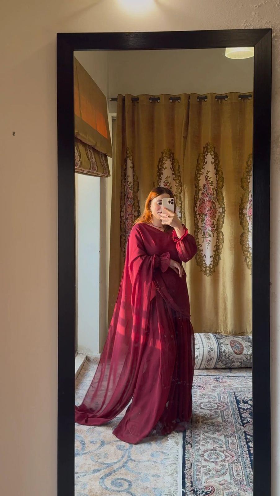 Imported Chiffon Plain Maxi + Saree (2-in-1) - Image 8